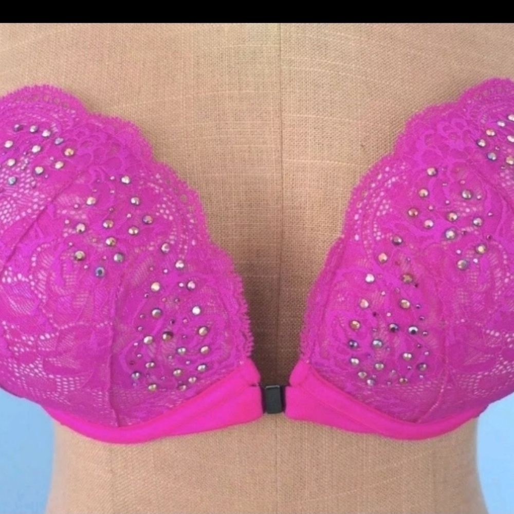 Victoria's Secret strapless push up bra 36 D